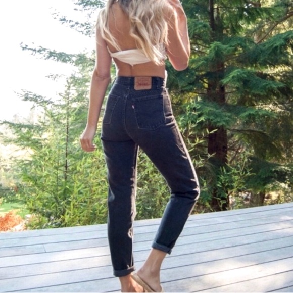 Levi’s Wedgie Faded Black Slim Fit Mom Jeans - Picture 10 of 16